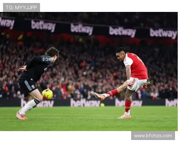 热苏斯双响阿森纳三比一国米出线